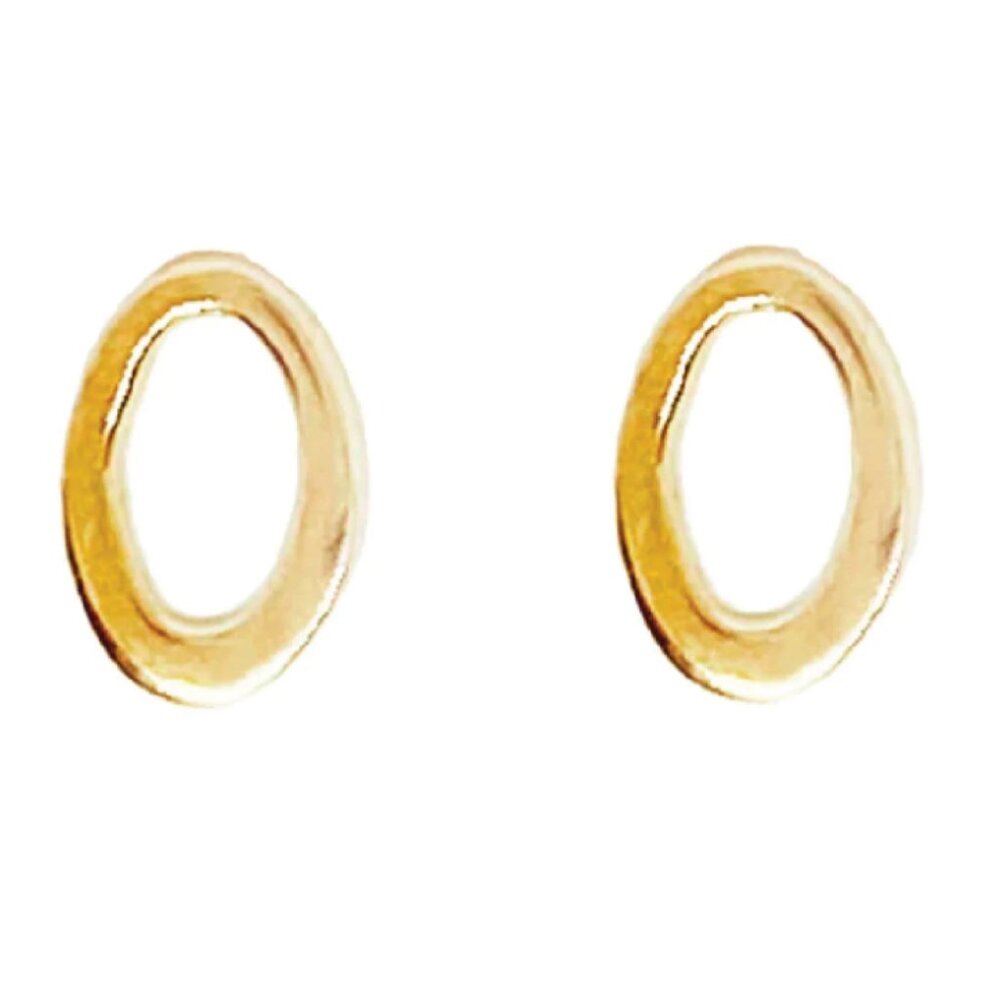 NWOT Oval Hammered Studs